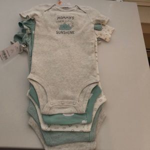 Carter’s 12 month onesie set